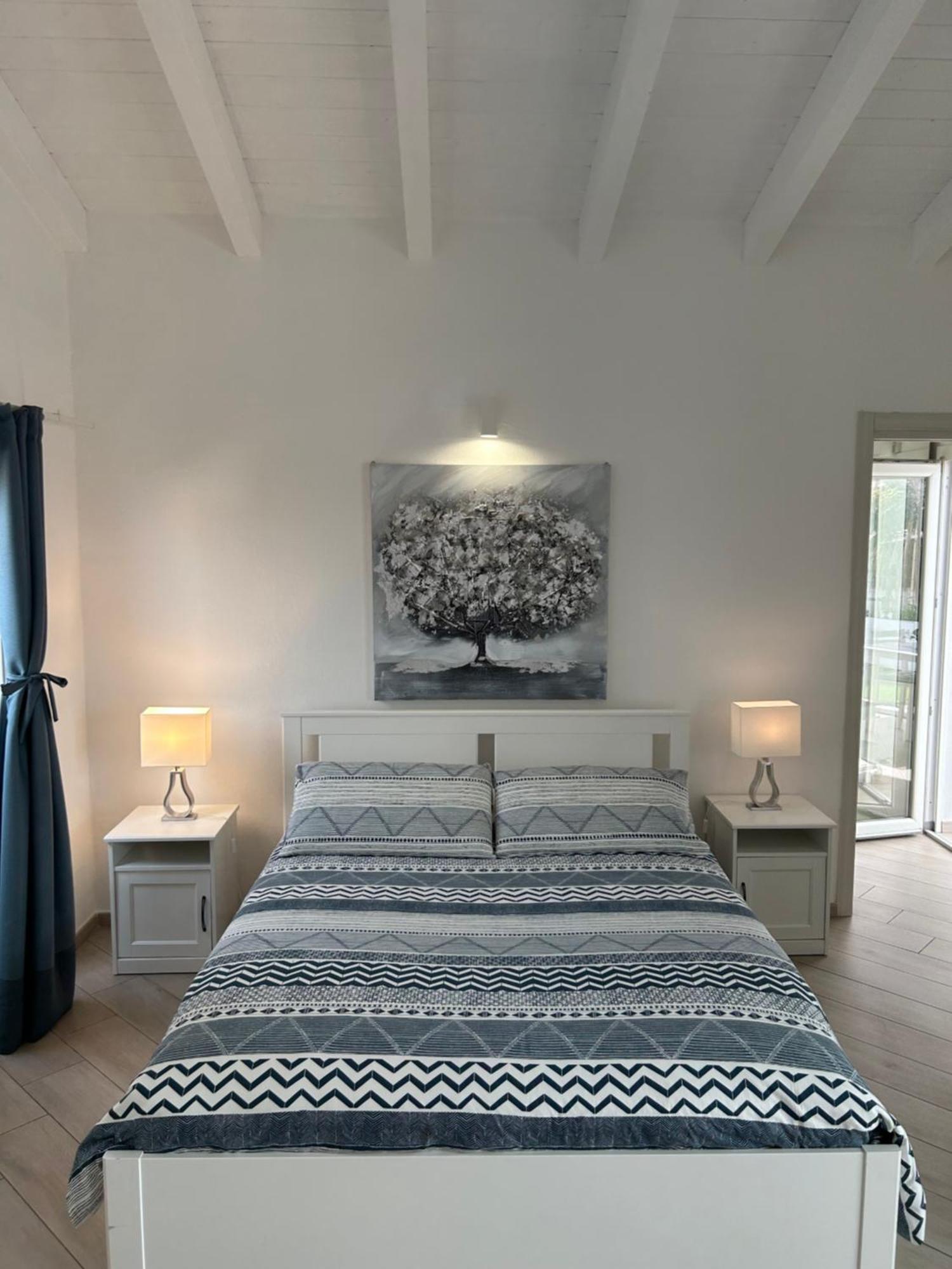 Attico Jasmin Apartment Quartu Sant'Elena Bagian luar foto